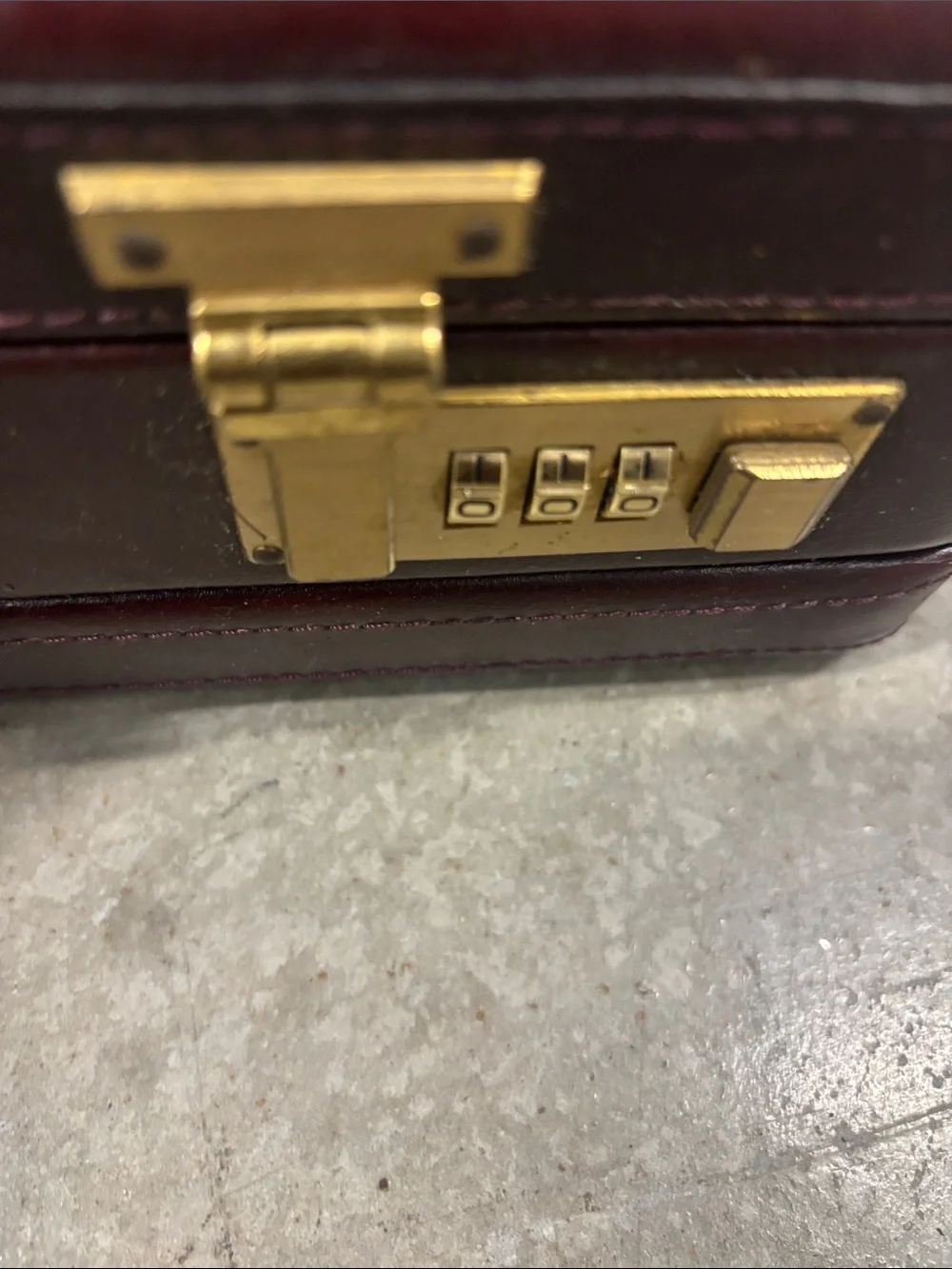 Men's Classic Burgundy Leather Briefcase with Gold Hardware